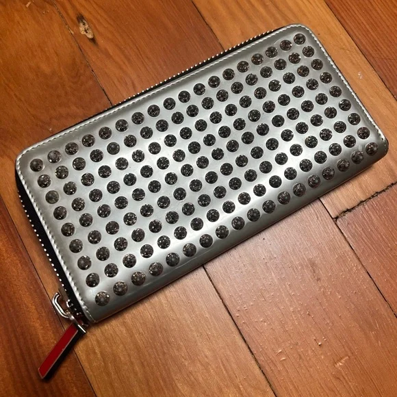 Rare Christian Louboutin silver studded wallet - Picture 1 of 7